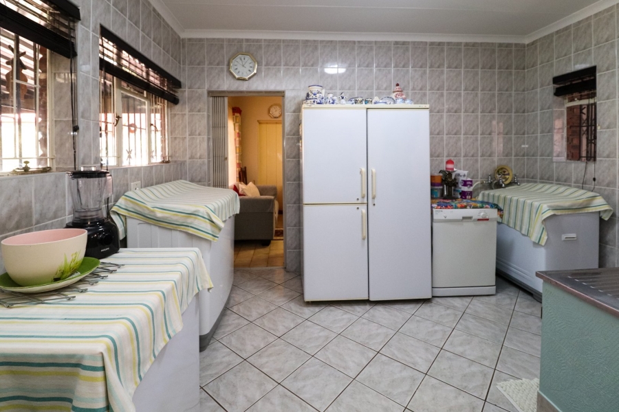 3 Bedroom Property for Sale in Flimieda North West